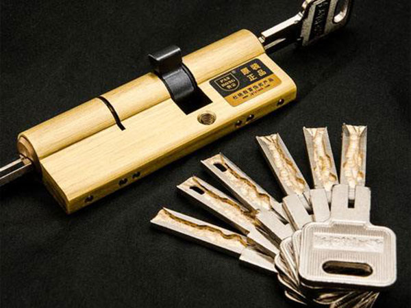 新昌24小时上门开锁公司