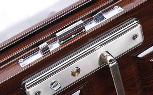 新昌24小时上门开锁公司